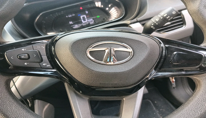 2022 Tata NEXON XMA SUNROOF PETROL, Petrol, Automatic, 43,066 km, interior