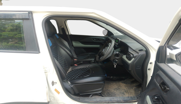 2022 Tata PUNCH ADVENTURE MT, Petrol, Manual, 42,000 km, interior