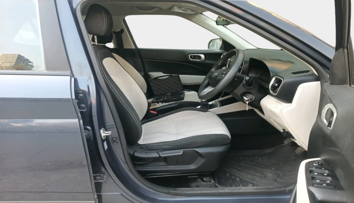 2022 Hyundai VENUE S PLUS 1.5 CRDI, Diesel, Manual, 58,868 km, interior