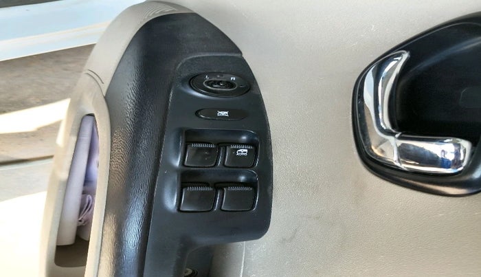 2011 Hyundai i10 SPORTZ 1.2, Petrol, Manual, 1,07,000 km, interior