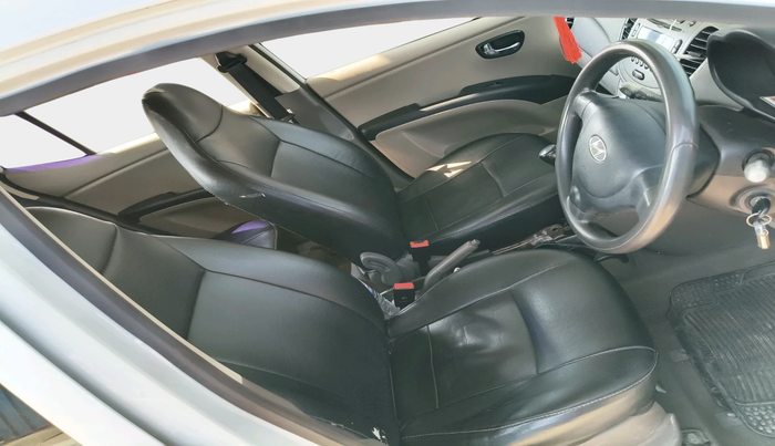 2011 Hyundai i10 SPORTZ 1.2, Petrol, Manual, 1,07,000 km, interior