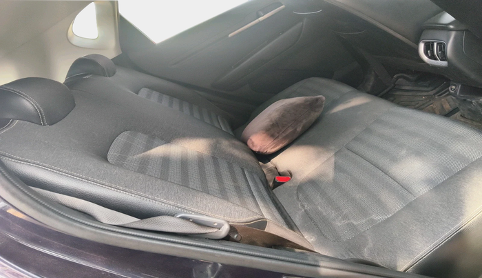 2022 KIA SONET HTK PLUS 1.0 IMT, Petrol, Manual, 31,785 km, interior