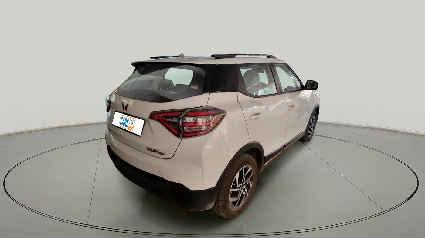 2025 Mahindra XUV400 EL Pro 39.4 KWH, Electric, Automatic, 13,512 km, exterior