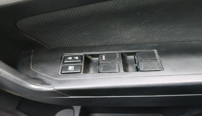 2019 Maruti Vitara Brezza ZDI, Diesel, Manual, 56,333 km, interior