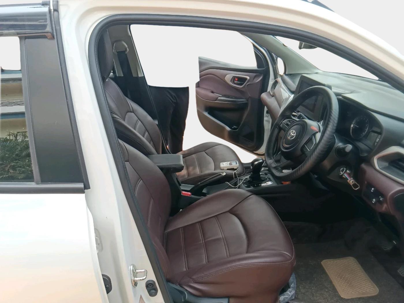 2024 Toyota Urban Cruiser Taisor S Plus 1.2 Petrol AMT, Petrol, Automatic, 29,804 km, interior