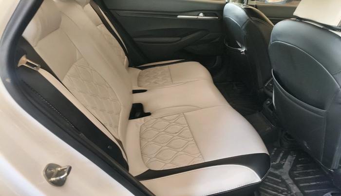 2023 KIA SELTOS HTE 1.5D IMT, Diesel, Manual, 67,288 km, interior