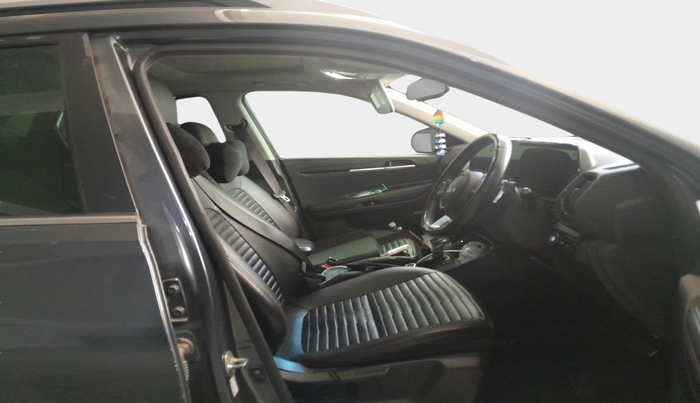 2022 KIA SONET GTX PLUS 1.5 AT, Diesel, Automatic, 92,501 km, interior