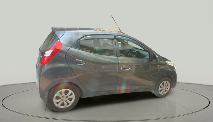 2016 Hyundai Eon SPORTZ, Petrol, Manual, 50,364 km, exterior