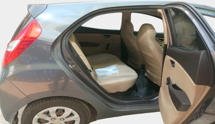 2016 Hyundai Eon SPORTZ, Petrol, Manual, 50,364 km, interior