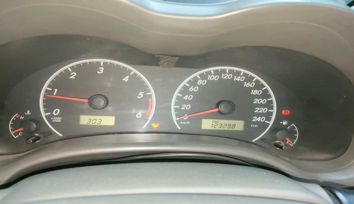 2010 Toyota Corolla Altis J DIESEL, Diesel, Manual, 2,04,165 km, interior