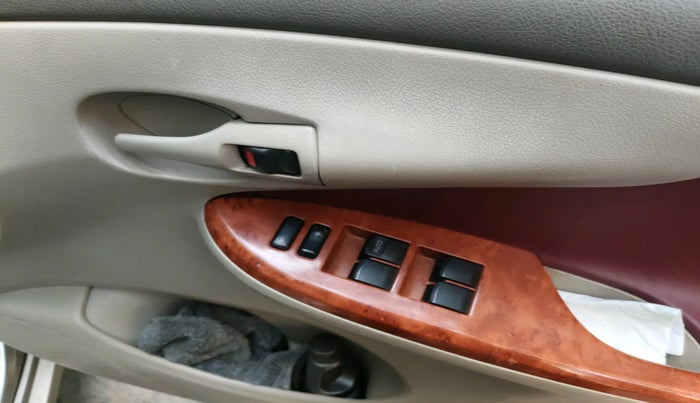 2010 Toyota Corolla Altis J DIESEL, Diesel, Manual, 2,04,165 km, interior