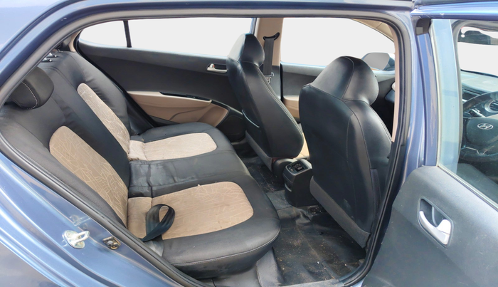 2015 Hyundai Grand i10 ASTA 1.1 CRDI, Diesel, Manual, 1,31,359 km, interior