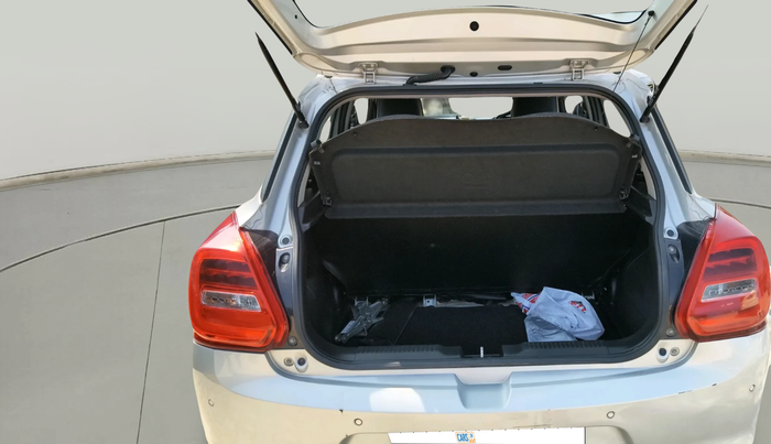 2020 Maruti Swift VXI, Petrol, Manual, 76,171 km, exterior