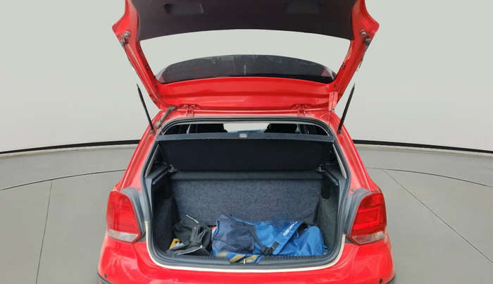 2017 Volkswagen Polo COMFORTLINE 1.2L, Petrol, Manual, 55,480 km, exterior