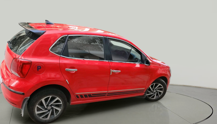 2017 Volkswagen Polo COMFORTLINE 1.2L, Petrol, Manual, 55,480 km, exterior