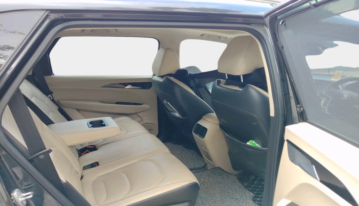 2022 MG HECTOR SHARP 1.5 PETROL CVT, Petrol, Automatic, 61,348 km, interior