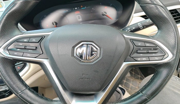 2022 MG HECTOR SHARP 1.5 PETROL CVT, Petrol, Automatic, 61,348 km, interior