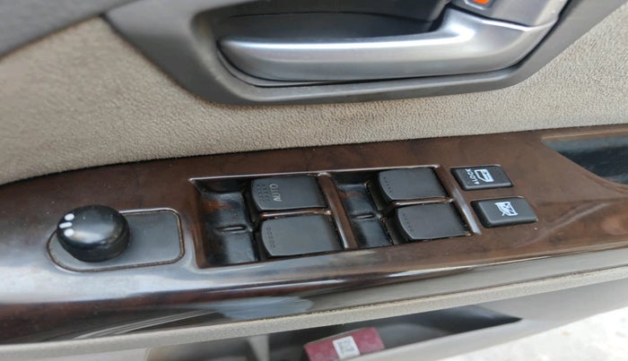 2010 Maruti SX4 ZXI AT, Petrol, Automatic, 97,584 km, interior