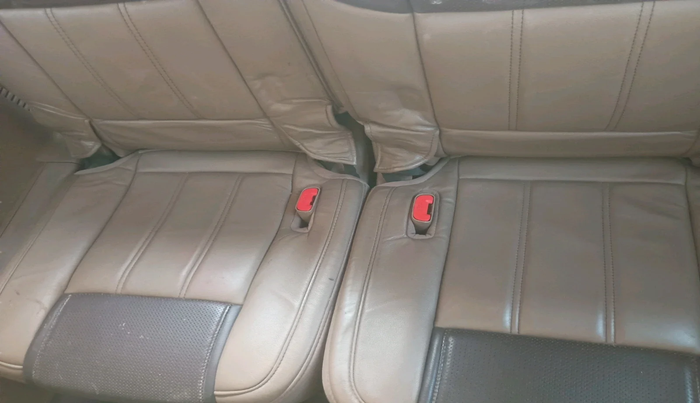 2014 Mahindra XUV500 W8, Diesel, Manual, 91,837 km, interior