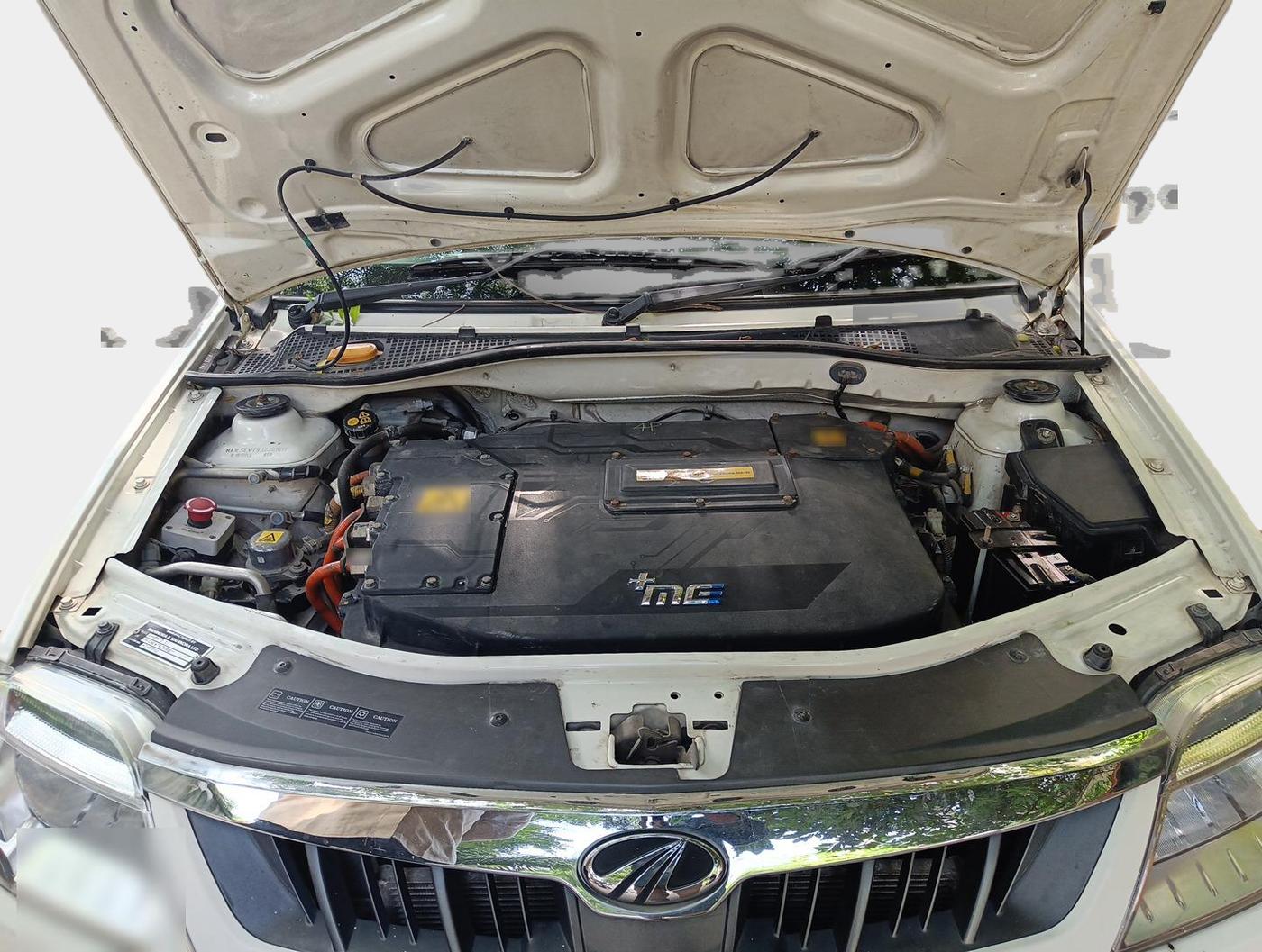 2018 Mahindra E VERITO D2, Electric, Automatic, 48,385 km, exterior
