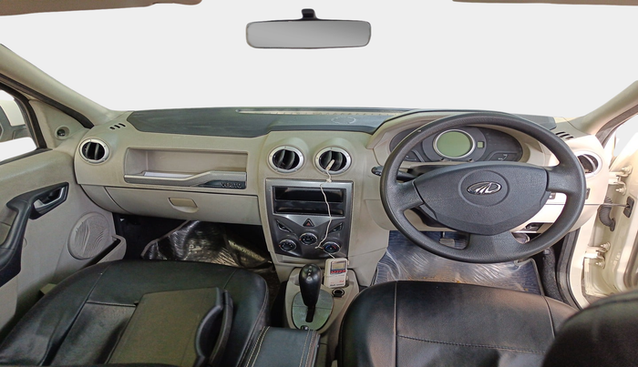 2018 Mahindra E VERITO D2, Electric, Automatic, 48,000 km, interior