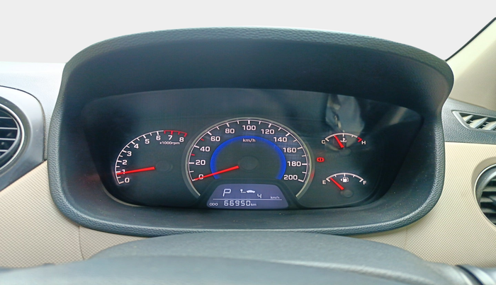 2018 Hyundai Grand i10 SPORTZ AT 1.2 KAPPA VTVT, Petrol, Automatic, 66,950 km, interior