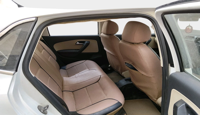 2014 Volkswagen Polo HIGHLINE1.2L, Petrol, Manual, 86,264 km, interior