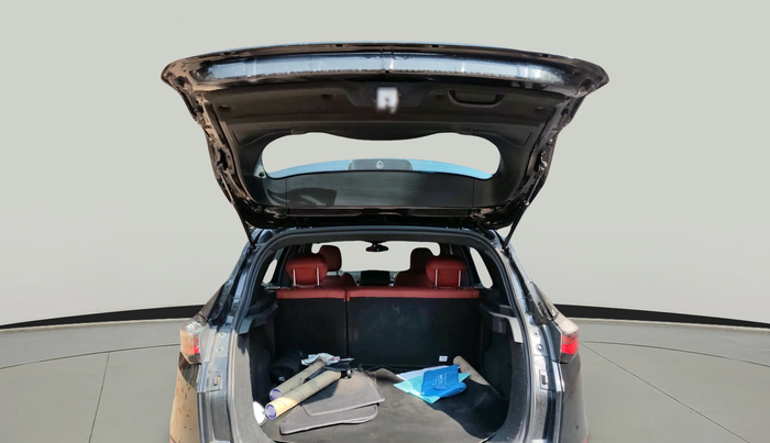 2023 Tata Harrier XZA + O 2.0L RED DARK EDITION 5 STR, Diesel, Automatic, 72,648 km, exterior