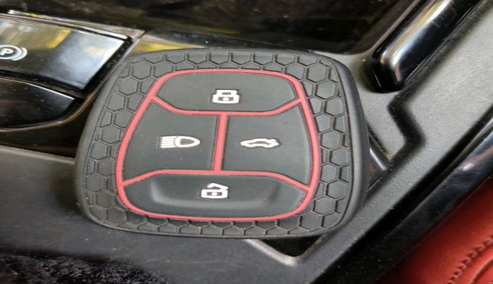 2023 Tata Harrier XZA + O 2.0L RED DARK EDITION 5 STR, Diesel, Automatic, 72,648 km, interior