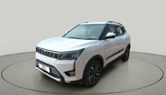 2021 Mahindra XUV300 W8 (O) 1.2 PETROL, Petrol, Manual, 24,410 km, exterior