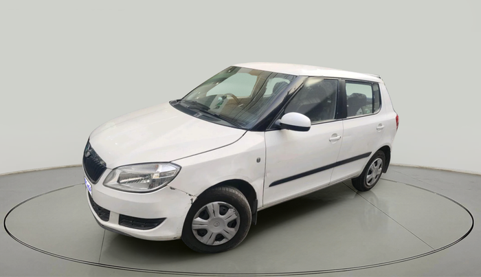 2011 Skoda Fabia AMBITION 1.2 TDI, Diesel, Manual, 1,31,121 km, exterior