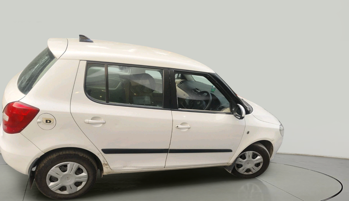 2011 Skoda Fabia AMBITION 1.2 TDI, Diesel, Manual, 1,31,121 km, exterior