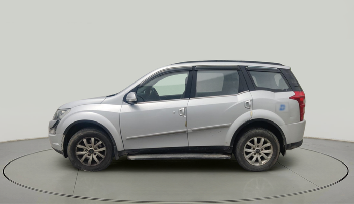 2015 Mahindra XUV500 W10, Diesel, Manual, 99,035 km, exterior