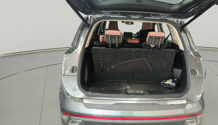 2024 MG HECTOR PLUS SAVVY PRO 1.5 TURBO CVT 7 STR, Petrol, Automatic, 9,586 km, exterior