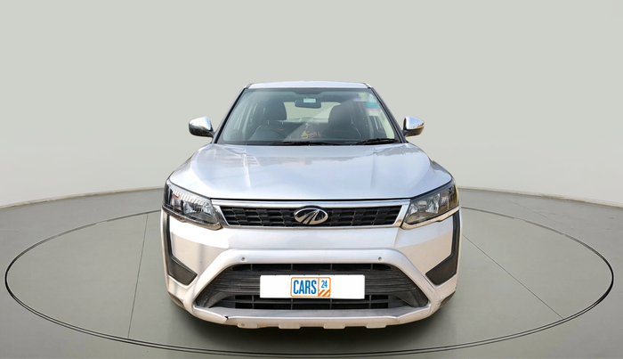2020 Mahindra XUV300 W4 1.2 PETROL, Petrol, Manual, 56,450 km, exterior