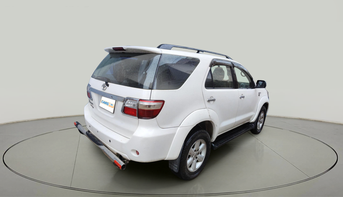 2011 Toyota Fortuner 3.0 4X4 MT, Diesel, Manual, 2,45,000 km, exterior