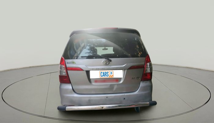 2015 Toyota Innova 2.5 GX 8 STR, Diesel, Manual, 3,52,706 km, exterior