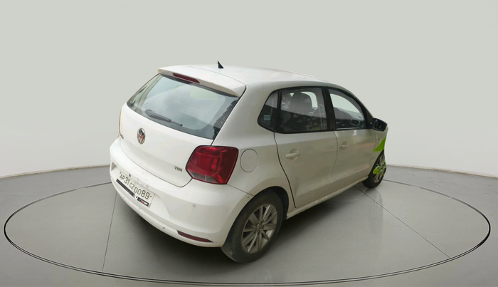 2015 Volkswagen Polo HIGHLINE1.5L, Diesel, Manual, 91,738 km, exterior