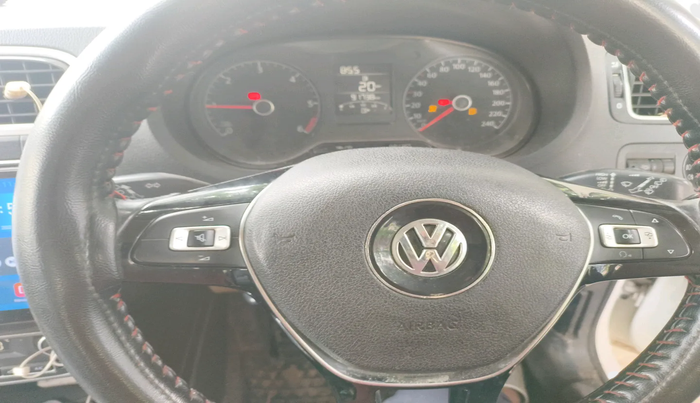 2015 Volkswagen Polo HIGHLINE1.5L, Diesel, Manual, 91,738 km, interior