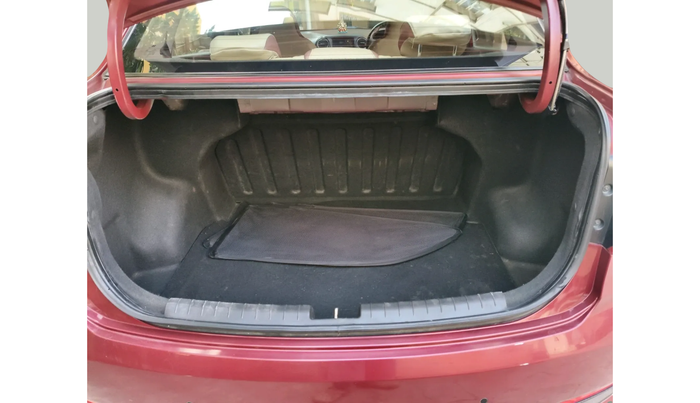 2017 Hyundai Xcent SX 1.2, Petrol, Manual, 91,588 km, exterior