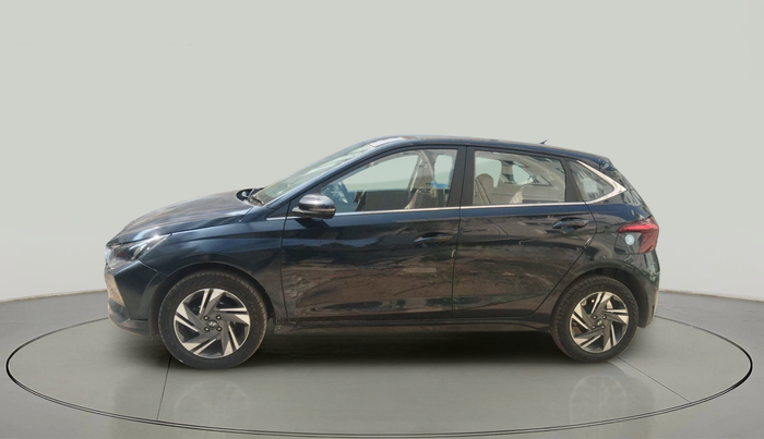 2022 Hyundai NEW I20 SPORTZ 1.5 MT, Diesel, Manual, 60,063 km, exterior