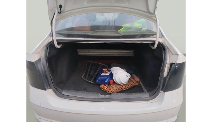 2012 Skoda Rapid ELEGANCE 1.6 TDI CR MT, Diesel, Manual, 94,323 km, exterior