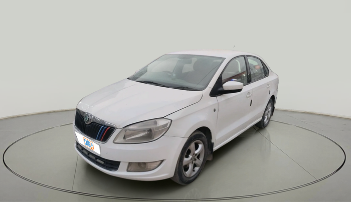 2012 Skoda Rapid ELEGANCE 1.6 TDI CR MT, Diesel, Manual, 94,323 km, exterior
