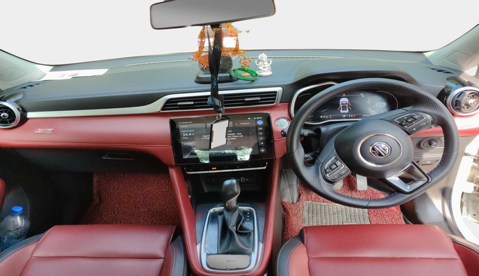 2024 MG ASTOR SAVVY 1.3 TURBO AT S RED, Petrol, Automatic, 8,725 km, interior