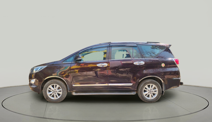 2016 Toyota Innova Crysta 2.4 GX 7 STR, Diesel, Manual, 1,00,529 km, exterior