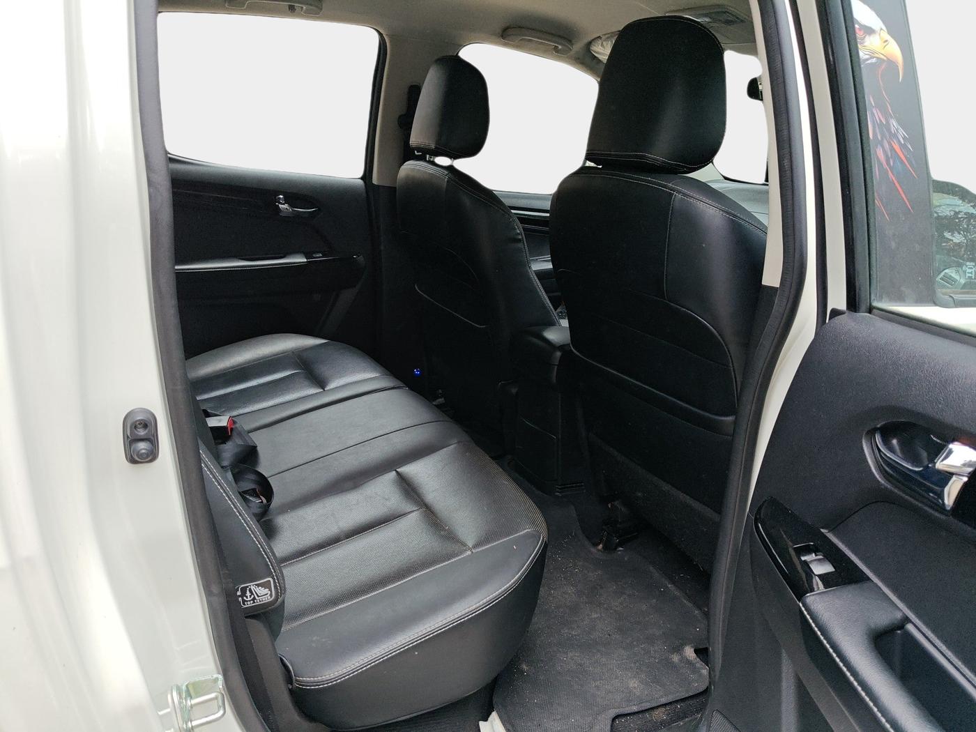 2021 ISUZU D-Max V Cross Z 4X2 AT, Diesel, Automatic, 18,092 km, interior