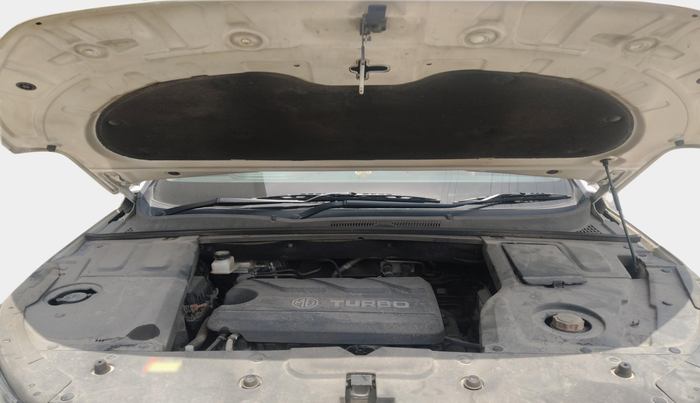 2022 MG HECTOR PLUS SHARP 1.5 PETROL TURBO CVT 6-STR, Petrol, Automatic, 49,987 km, exterior