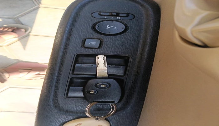 2014 Honda Amaze 1.2L I-VTEC S, Petrol, Manual, 64,021 km, interior