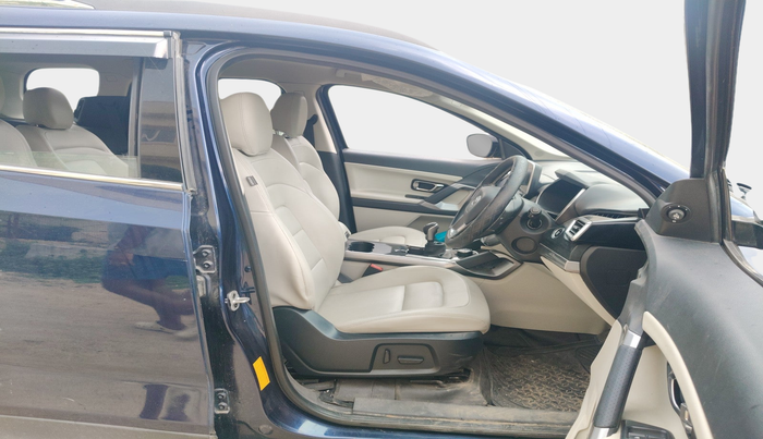 2021 Tata Safari XZ PLUS 6 S, Diesel, Manual, 41,769 km, interior