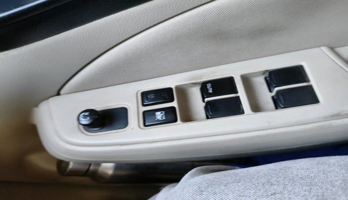 2018 Maruti Dzire VXI AMT, Petrol, Automatic, 65,489 km, interior